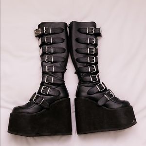 Demonia Trinity boots
